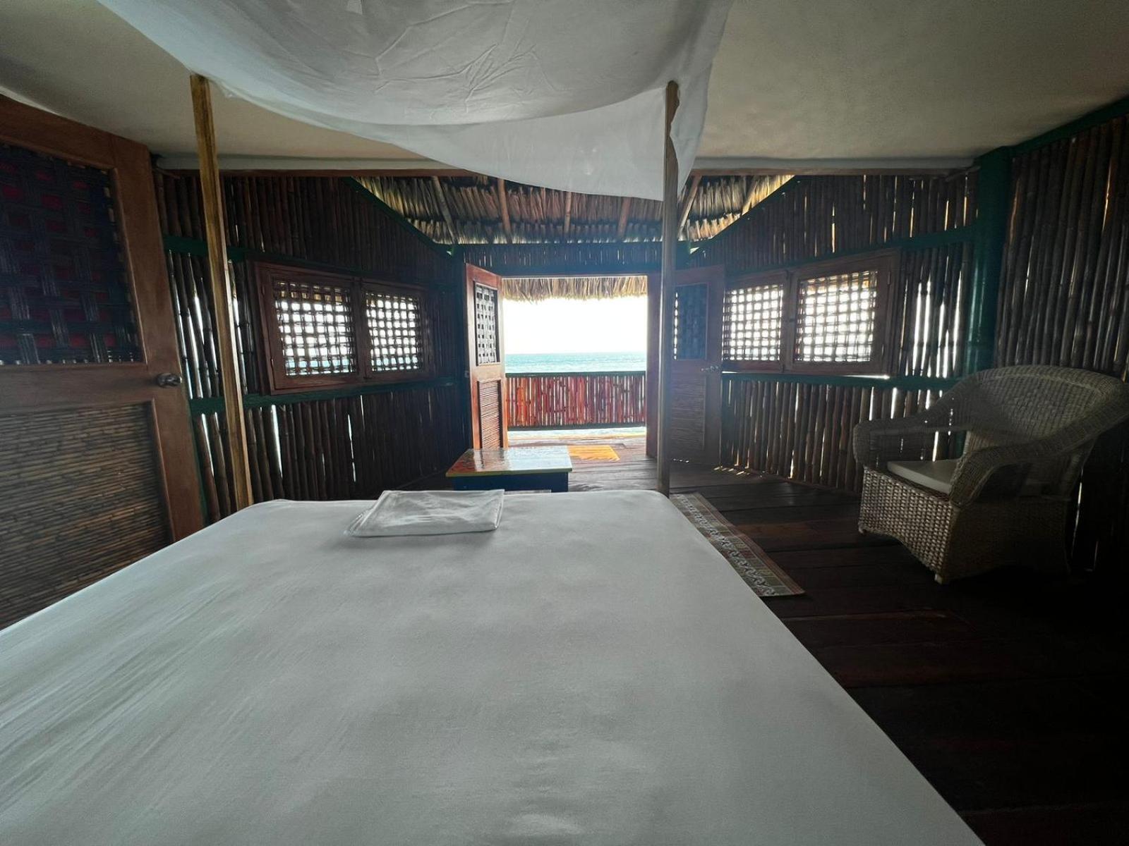 Hotel Puntanorte Tintipan Island Exterior photo