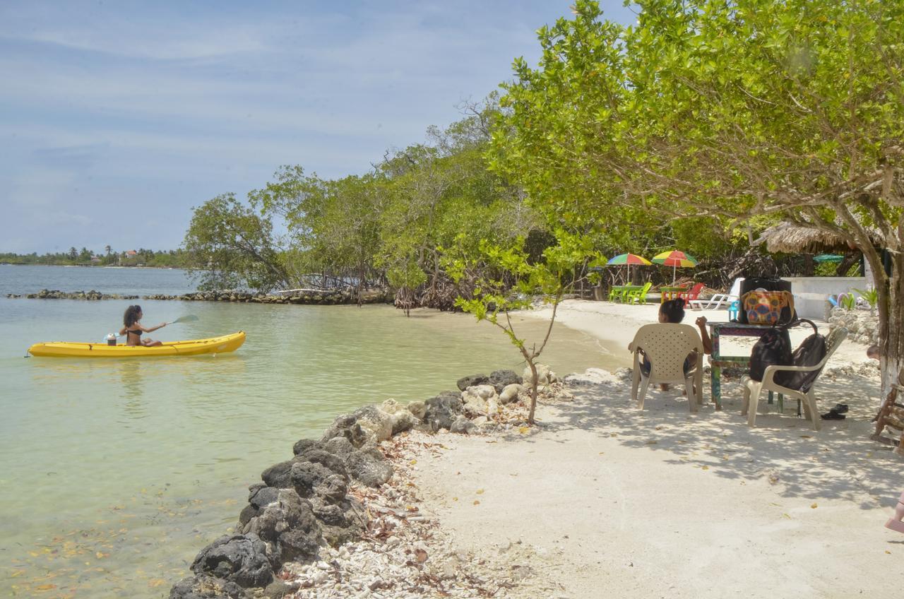 Hotel Puntanorte Tintipan Island Exterior photo
